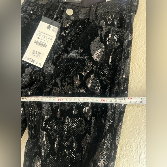 Zara Velvet sequin women’s pants in black size 0 see the pic for measurements - Picture 7 of 12